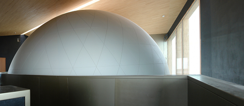 02-pykbu3s2n4pbwqosju9vw8r2g2h93fmjq45ucnf6i4 Blick in die Sterne: Sondermöbel für das Planetarium in Gummer svg+xml;charset=utf