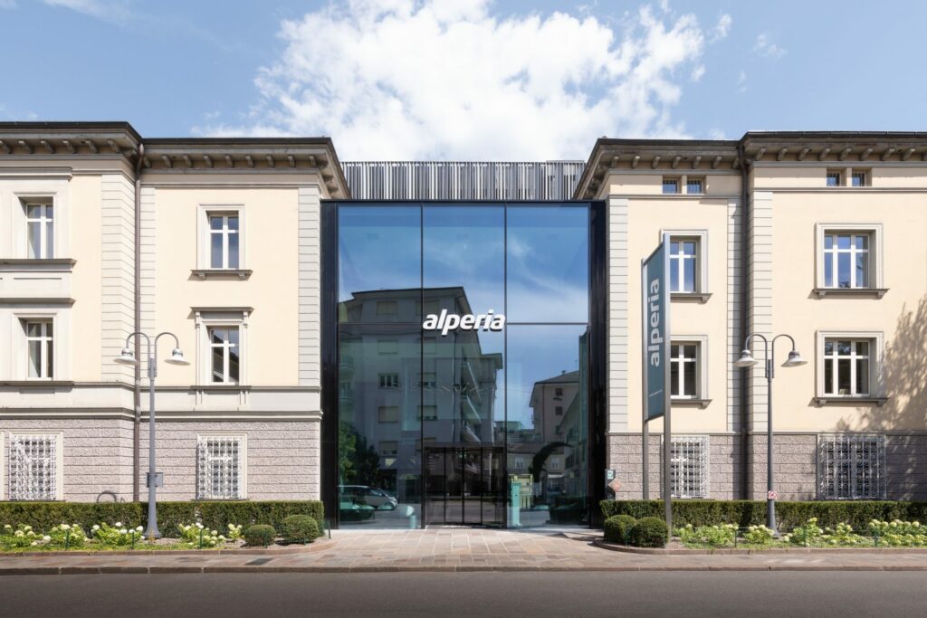 alperia_2023_02_2709 Alperia in un nuovo splendore svg+xml;charset=utf